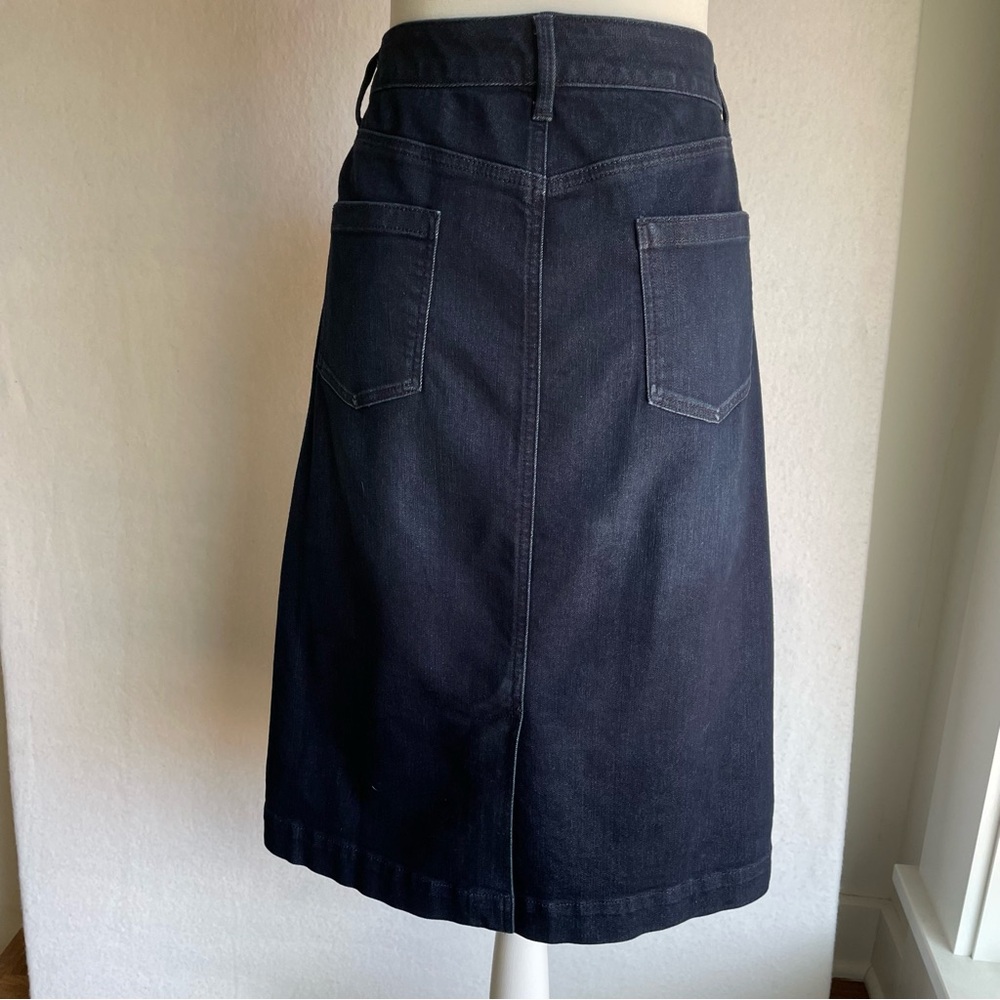 Talbots Jean Skirt in Dark Wash Denim with Back Slit in Size 16 - Picture 7 of 9